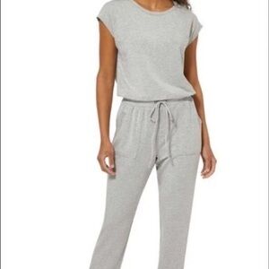 Banana Republic Light Gray Jumpsuit Loungewear Cinched Cozy Casual Athleisure